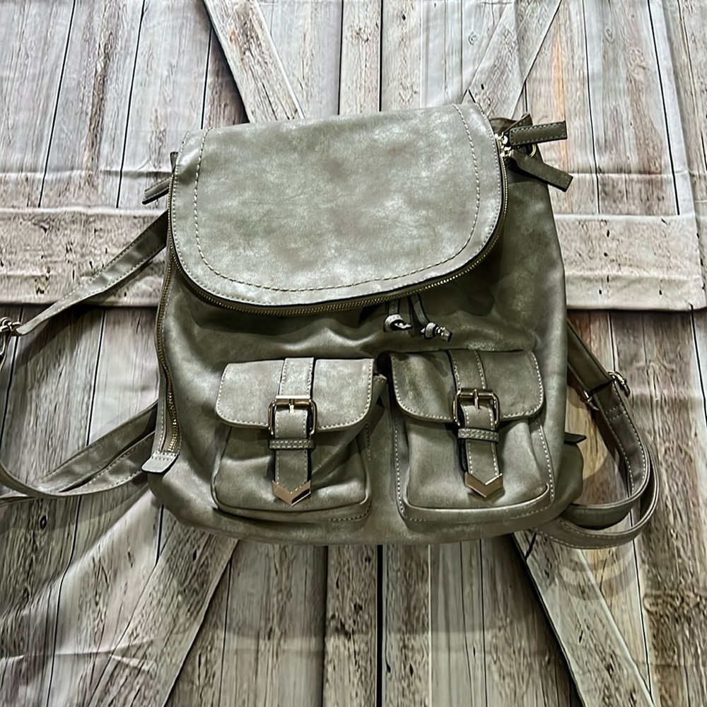 ALDO faux Leather Backpack
Aldo. B40